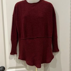 VGUC mts Long Sleeve Lightweight Sweater Size S